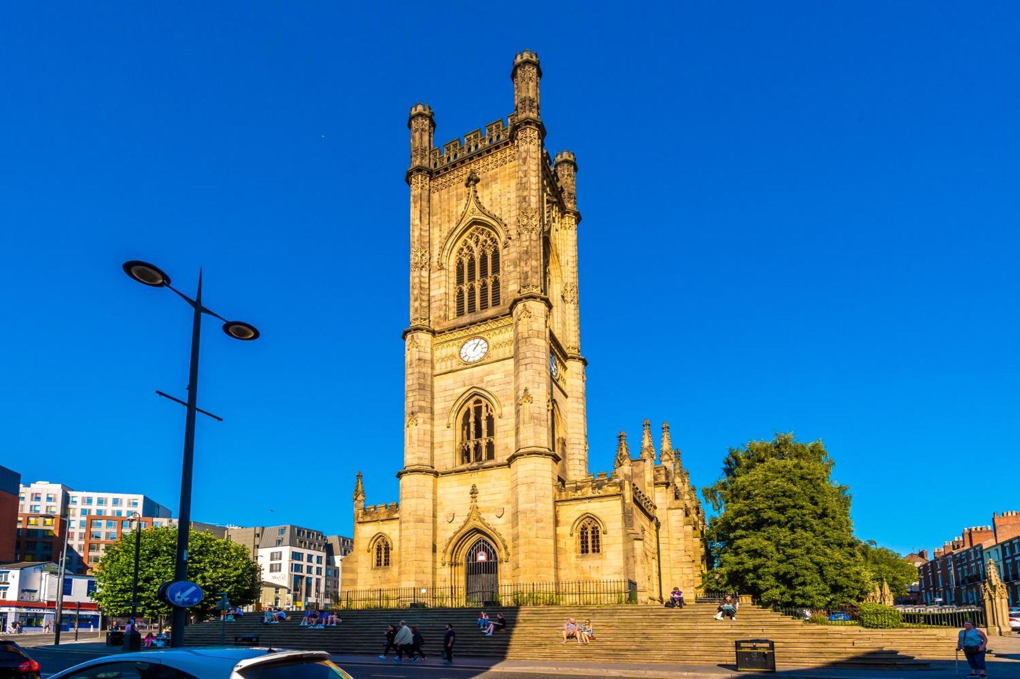 Stylish Apartment Located In The City Centre Of Liverpool Bagian luar foto