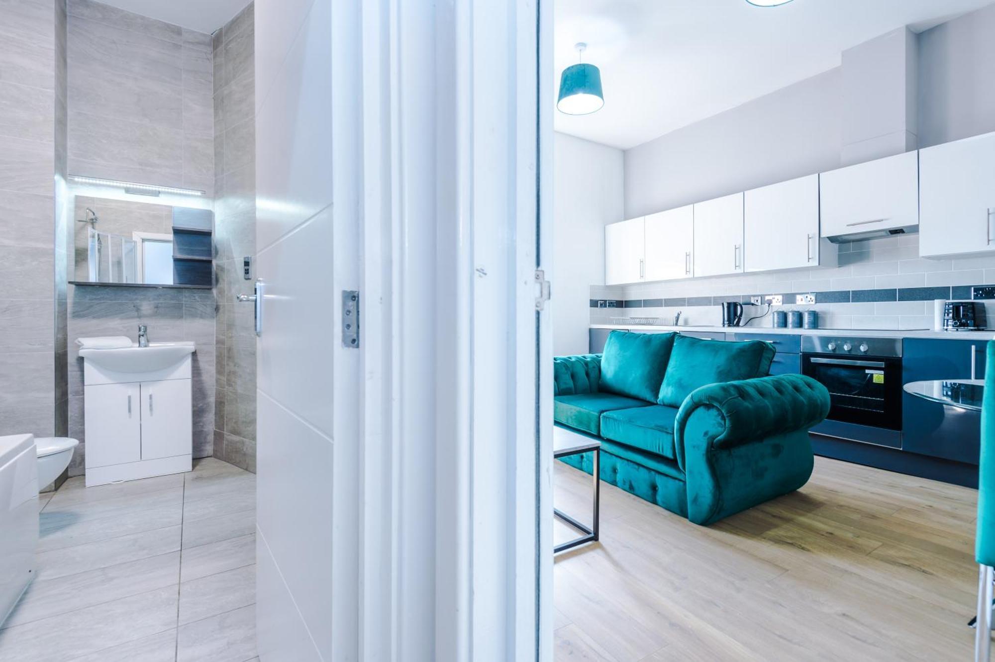 Stylish Apartment Located In The City Centre Of Liverpool Bagian luar foto