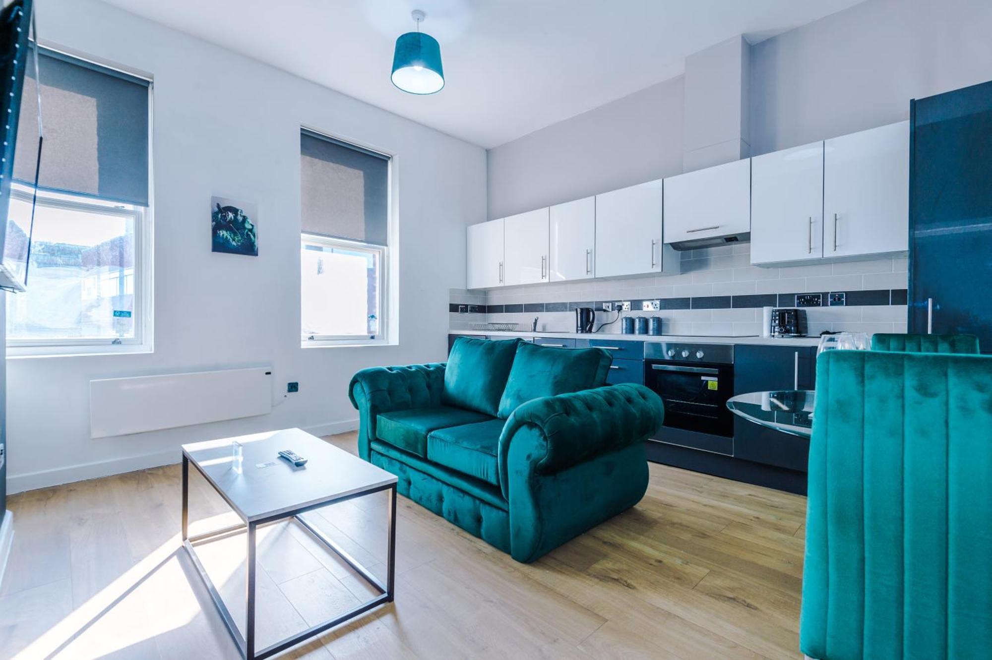 Stylish Apartment Located In The City Centre Of Liverpool Bagian luar foto